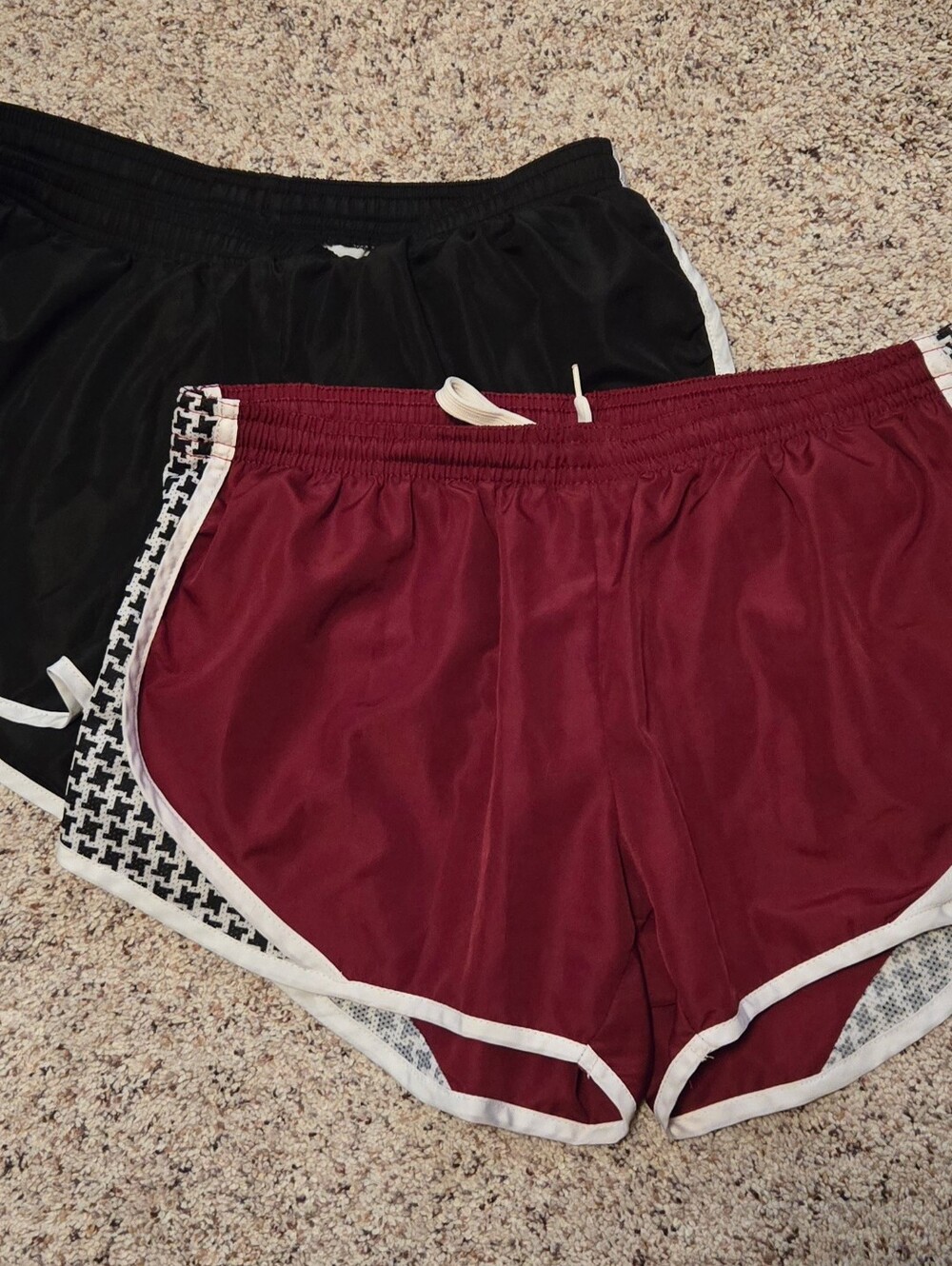 Soffe Women's Maroon and Black Athletic Shorts Lined Lot M